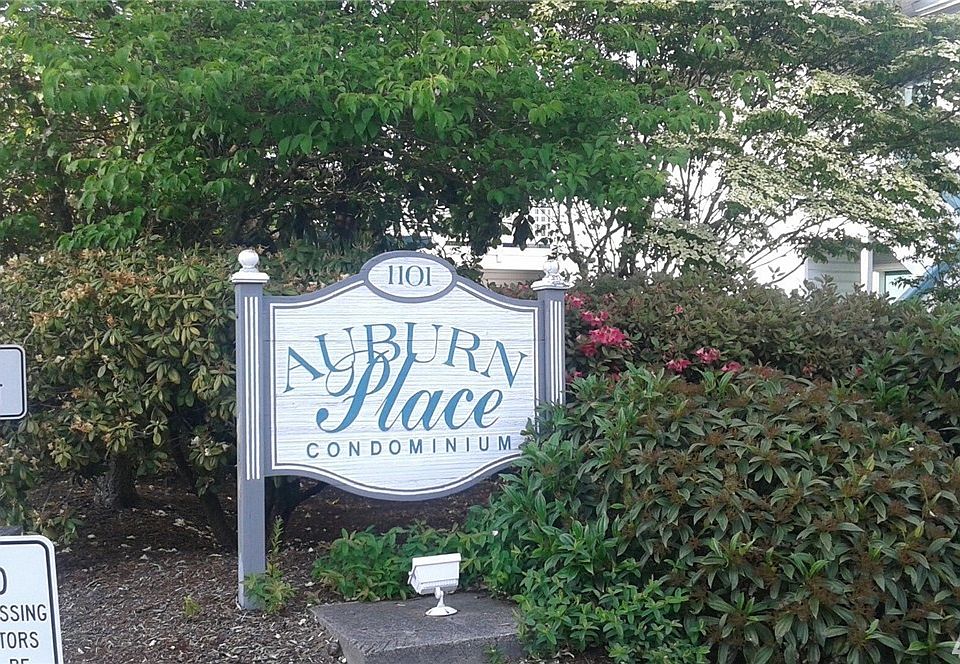1st image of 1101 37th St SE APT 702