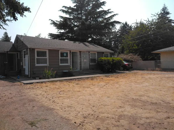 19130 NE Glisan St APT 1, Portland, OR 97230