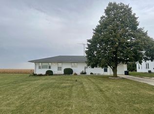 114 E Woodworth Rd, Milford, IL 60953