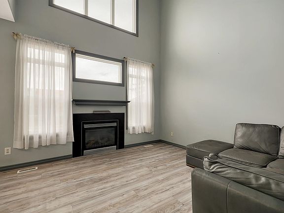 5th image of 4900 62nd St #18