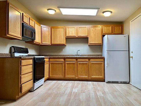 3rd image of 4817 W Santa Maria Dr