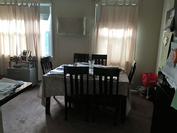 Dining Rm