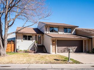 7335 W Maple Dr, Lakewood, CO 80226