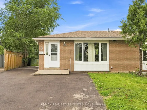 33 Garside Cres, Brampton, ON L6S 1H5