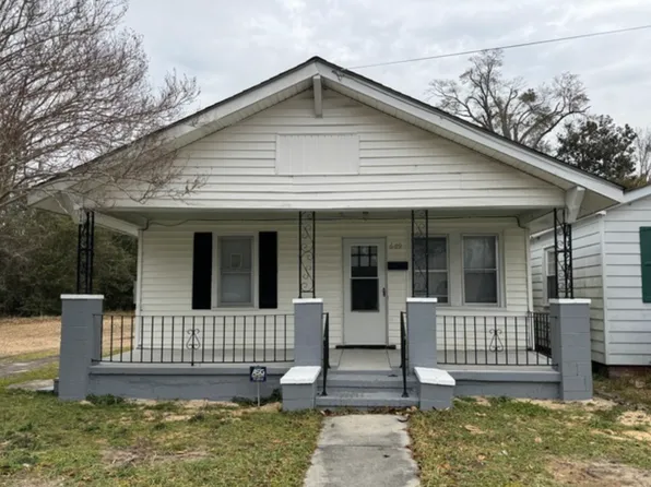 609 Marstellar St, Wilmington, NC 28401