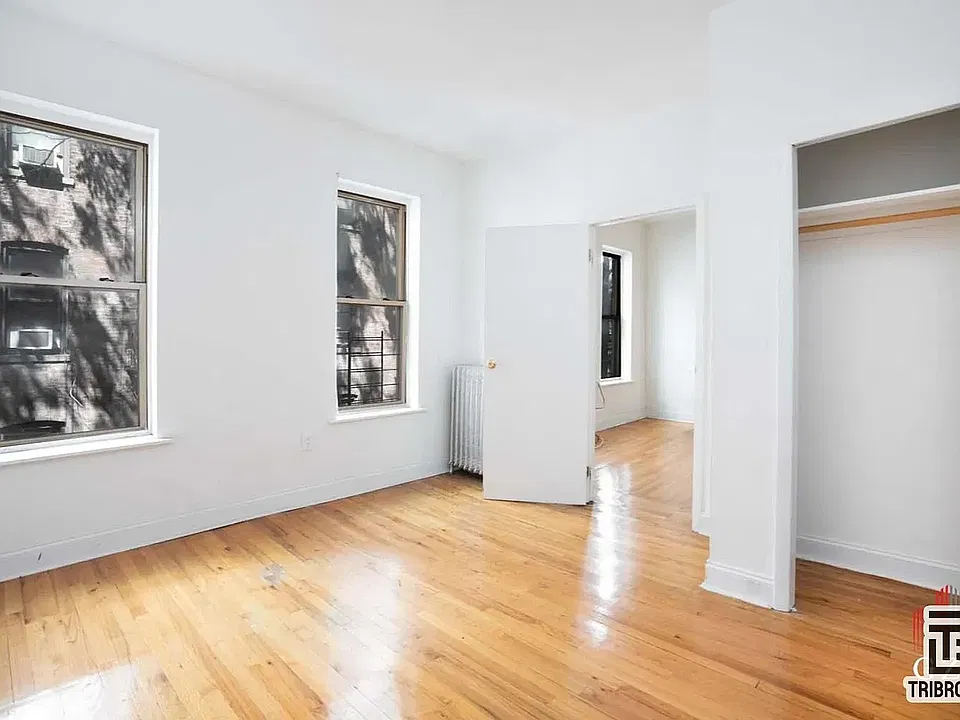 81-32 Baxter Ave #2A