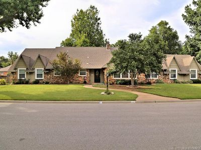 5421 E 38th St S, Tulsa, OK, 74135