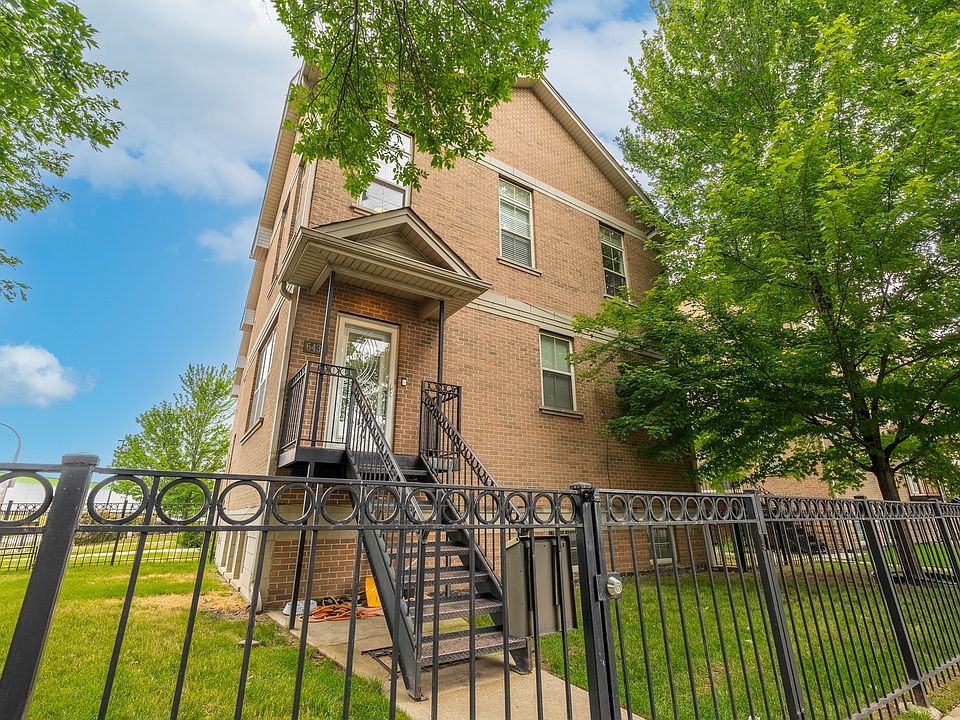 1st image of 6434 W McLean Ave #6434