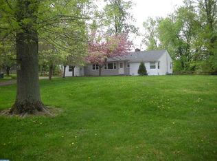 1228 Dell Rd, Norristown, PA 19403