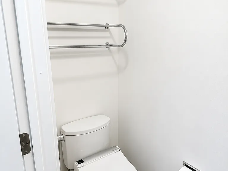 103 Brittany Dr — Photo 19
