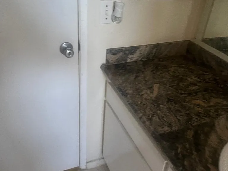 1721 Van Horne Ln #1 — Photo 3