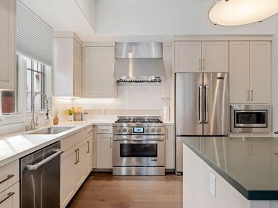 3728 State St #136, Santa Barbara, CA, 93105