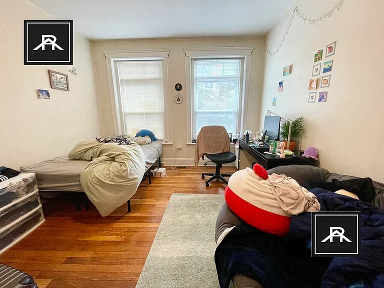 193 Winthrop Rd #1 — Photo 18