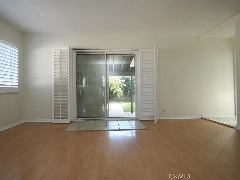 9968 Daines Dr — Photo 17