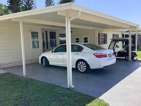 3rd image of 16905 Silver Shores Ln