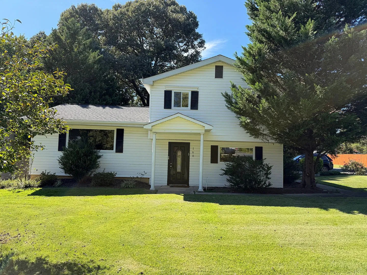 Coming Soon - Single Family Home in Severna Park with large yard — Photo 1