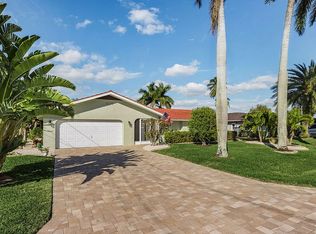 1929 SE 37th St, Cape Coral, FL 33904