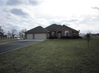 234 Gloriosa Ln, Sparta, MO 65753