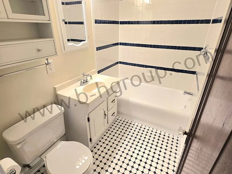 6016 12th Ave — Photo 14