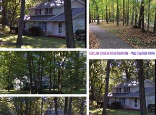 1256 Oakridge Dr, Cleveland Heights, OH