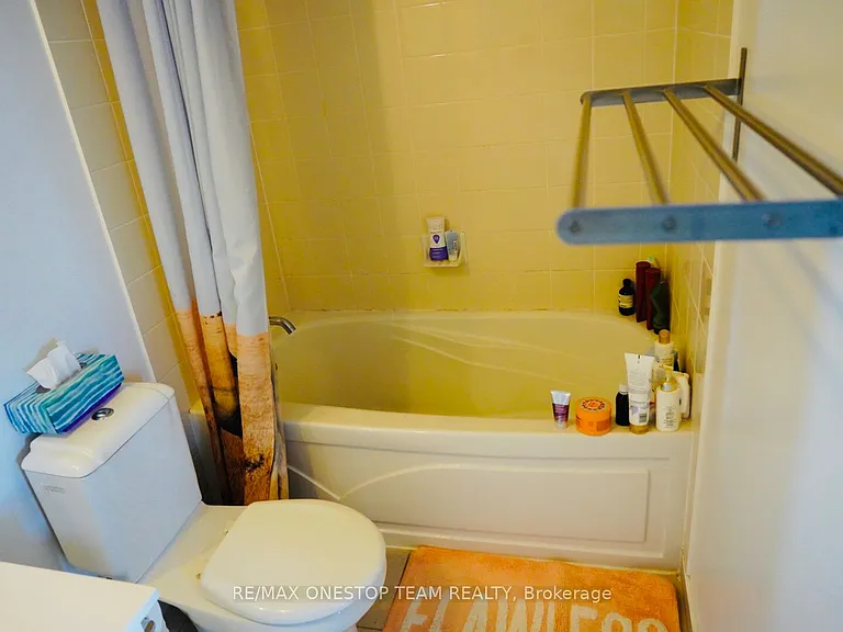 832 Bay St #1603 — Photo 11