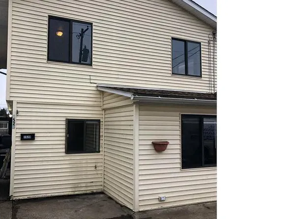 1529 Josephine Ave, Lakemore, OH 44250