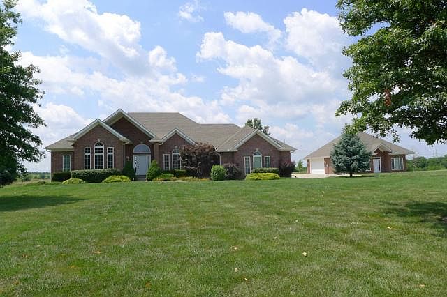 1st image of 9700 Windsor Dr