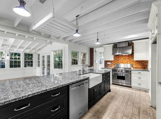 706 Sterling Dr, Charleston, SC 29412