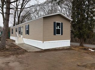 1415 Main St TRLR 37, Houlton, WI 54082