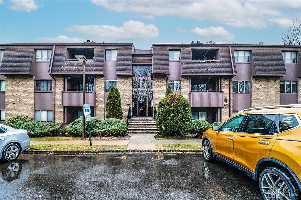 823 Wood Mill Dr 823, East Windsor, NJ 08512 Zillow