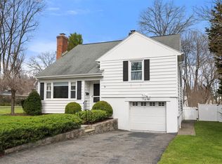 48 Archer Ave, White Plains, NY