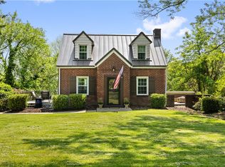 1264 Stoltz Rd, Bethel Park, PA 15102