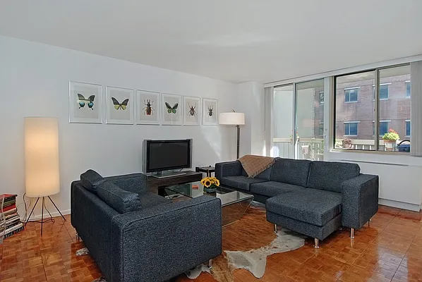 Sold by Corcoran | media 15