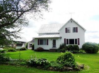 4833 Thome Rd, Oconto, WI 54153