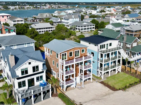 17 E Raleigh Street, Wrightsville Beach, NC 28480