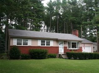 4 Woodhead Rd, Chelmsford, MA 01824
