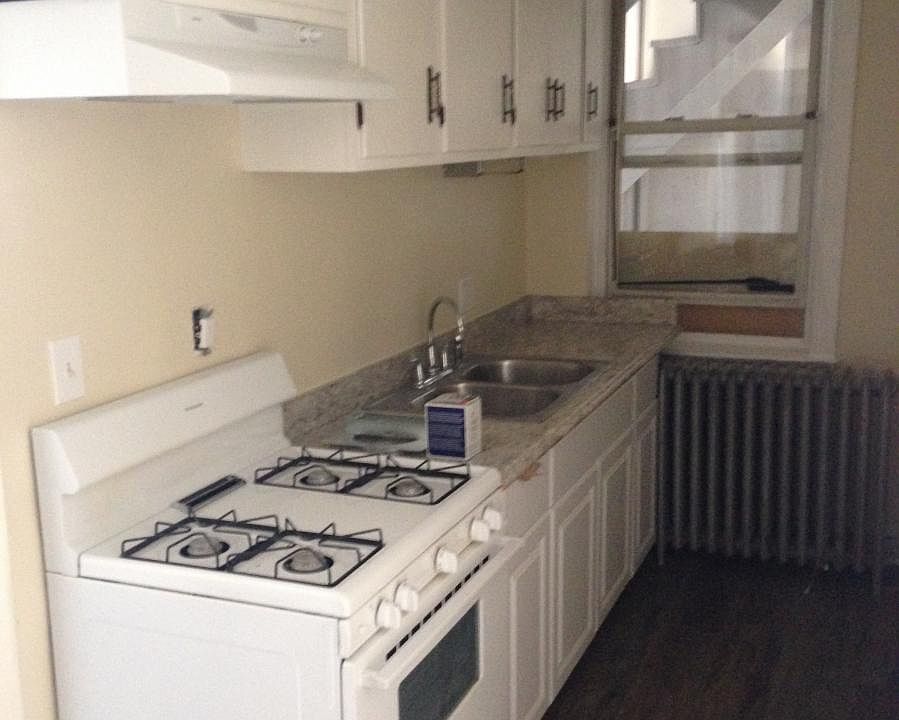 2nd image of 3613 S Archer Ave #3R