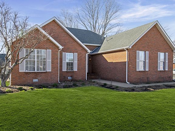 3rd image of 2419 English Hill Dr