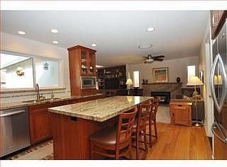 5th image of 2273 Lacey Dr