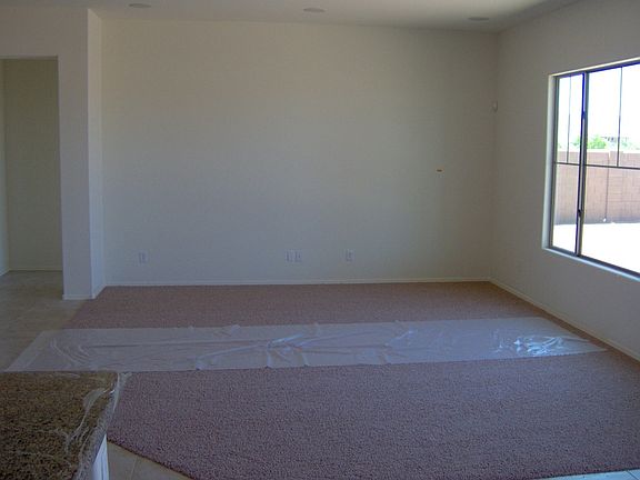4th image of 17530 W Dahlia Drive