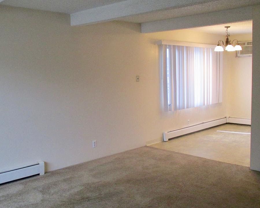 1st image of 1800 S 4th St W APT 7