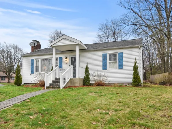 7 Briarcliff Ln, Holden, MA 01520