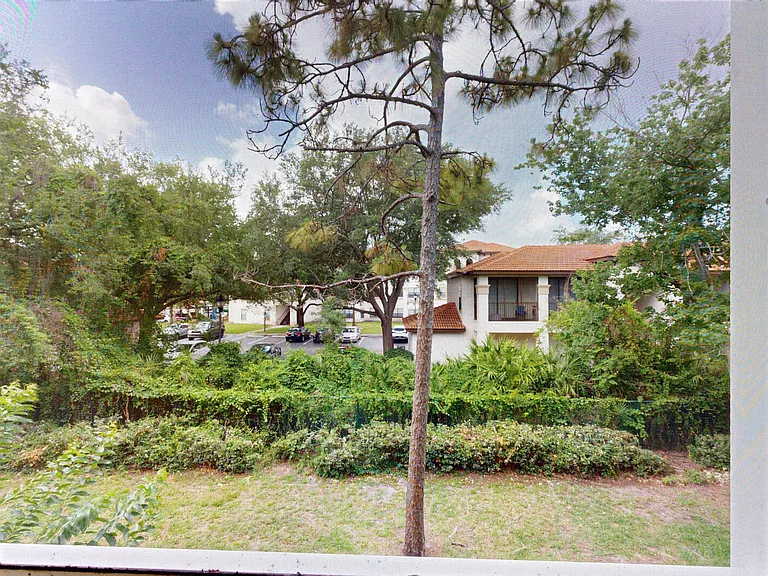 Ashton at Waterford Lakes — Photo 43