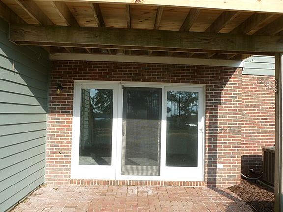 5th image of 415 Albemarle Blvd APT 5C