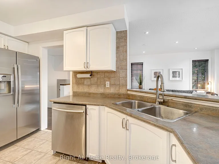 5223 Fairford Cres #51 — Photo 17