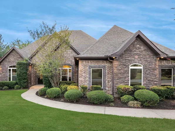 9011 Milan Ave, Benton, AR 72019