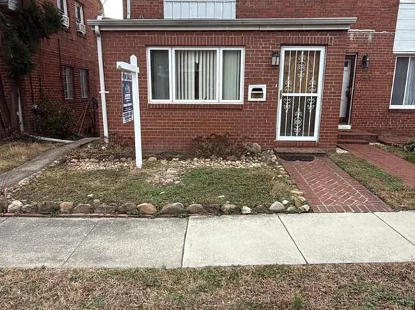 245 Nicholson St NE, Washington, DC 20011