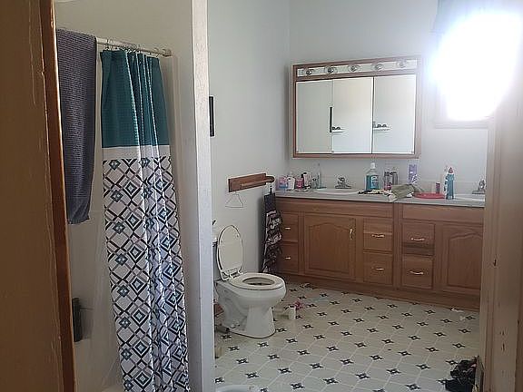 5th image of 103 E Cornelia St