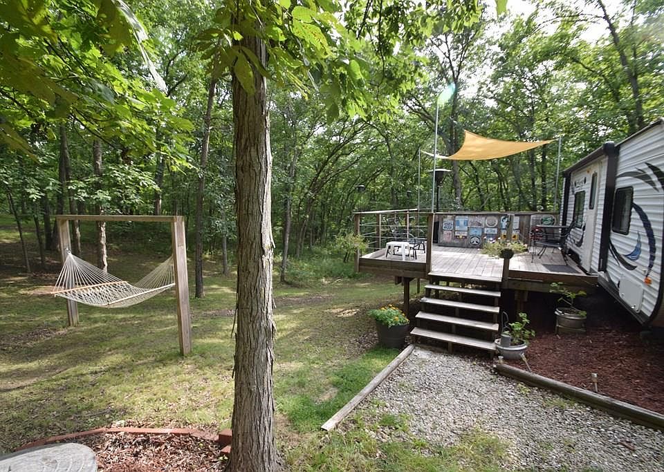 1st image of 17227 Hickory Ct