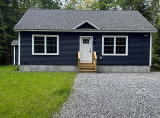 335 Sebago Rd, Naples, ME 04055